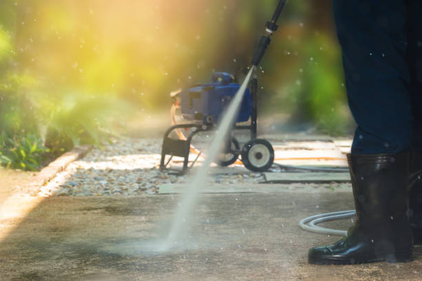 Best Concrete Surface Cleaning in Woodsboro, TX